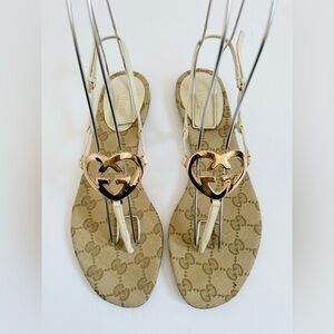 Gucci White leather GG supreme canvas interlocking heart thong sandals EU 36.5